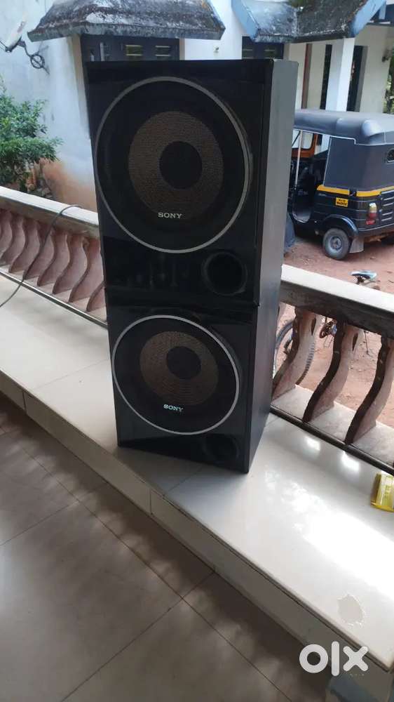 Sony 10 suwoofar good condition