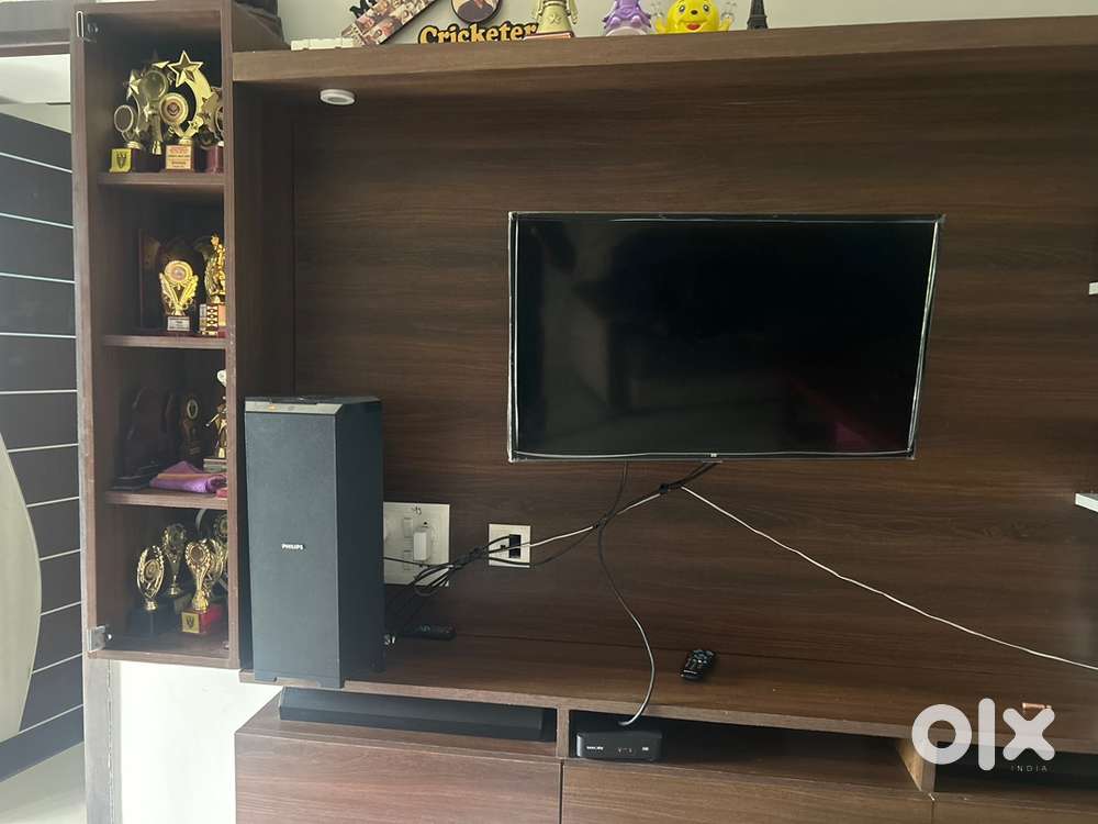 Mi 32inch tv with Philips sound bar