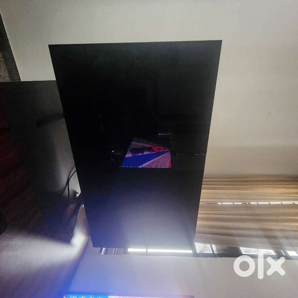 Samsung S90D - 48'' OLED TV