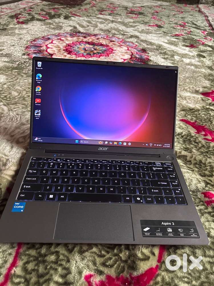 Acer aspire 3   I5 13 Gen  16/512 storage