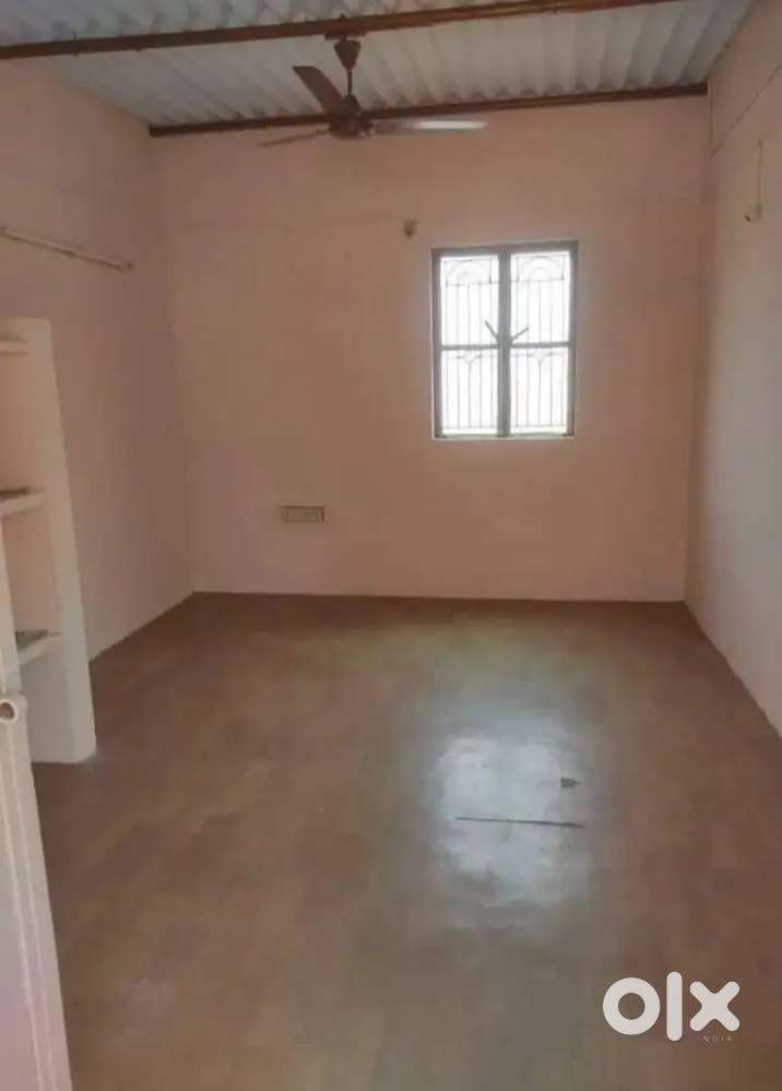Single room for rent