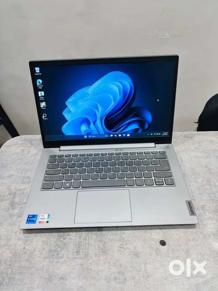 Lenovo Thinkbook core i7 - 11th Gen / 1TB SSD Brand New Condition