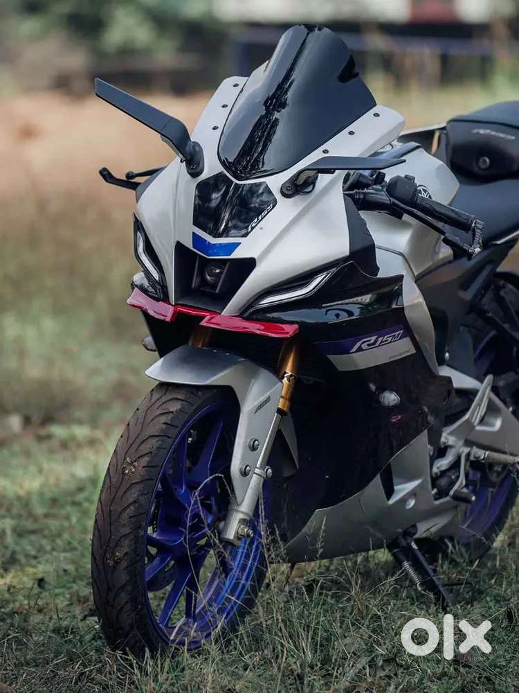 Yamaha R15M V4 - 1st owner