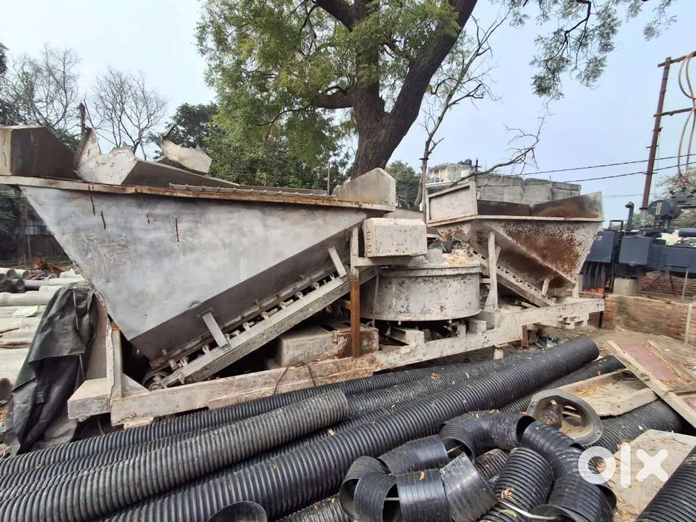 Concrete mixing machine