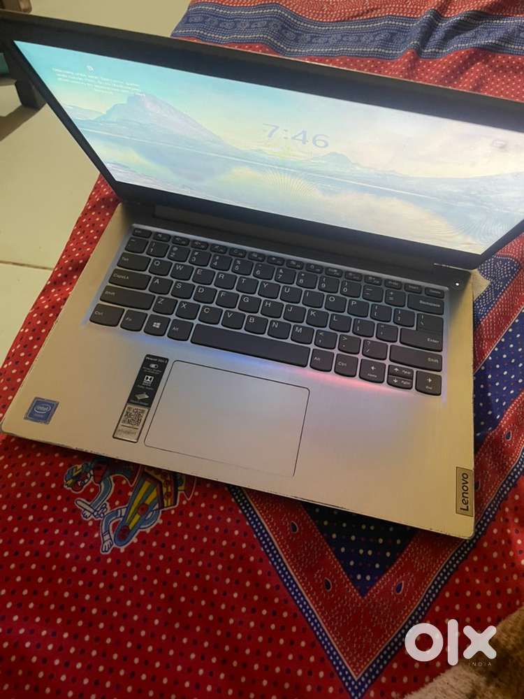 Ideapad slim 3 Laptop with Windows 11 installed