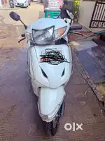 2013 model, Single handed, working good white activa