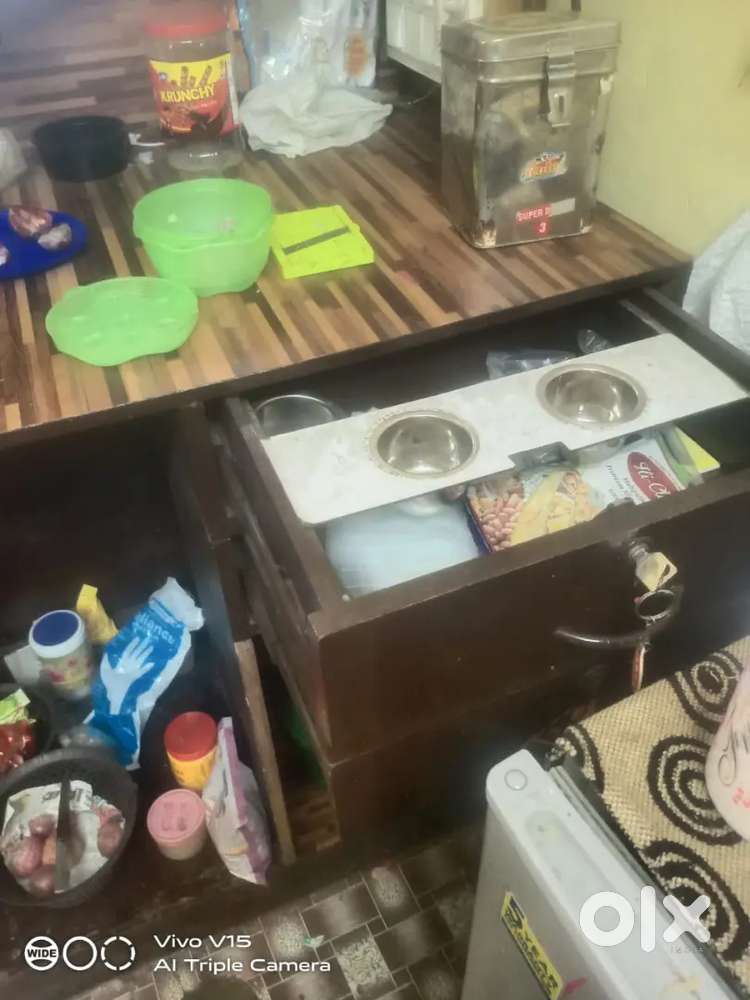 Tea Master and Juice Master required. 2 people
