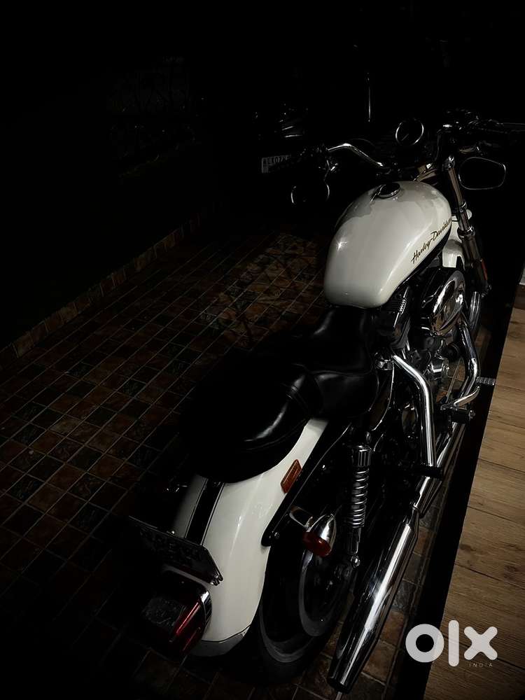 Mint condition harley davidson xl883l