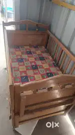 Baby cot for sell