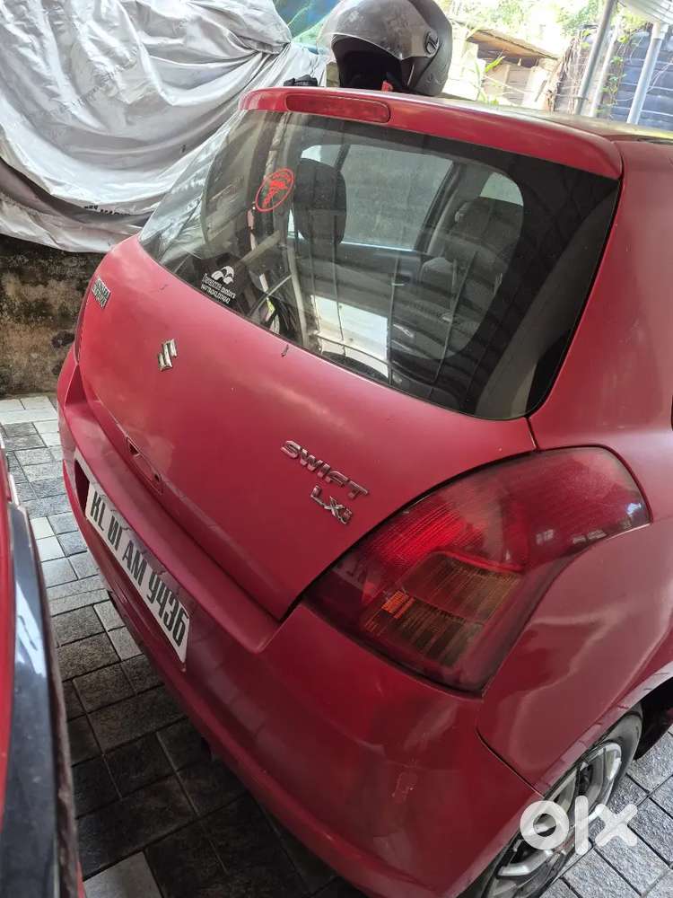Maruti Suzuki Swift 2006 Petrol 68000 Km Driven