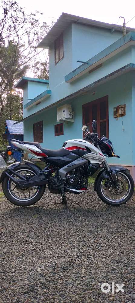 Neat well maintained vehicle