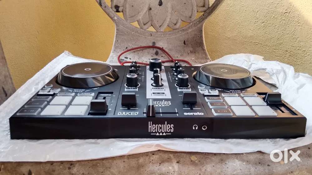 DJ CONTROLER HARCULUS INPLUSE 200 MK2