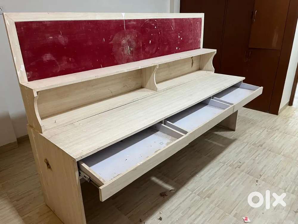 3 seater computer table with keyboard drawer.