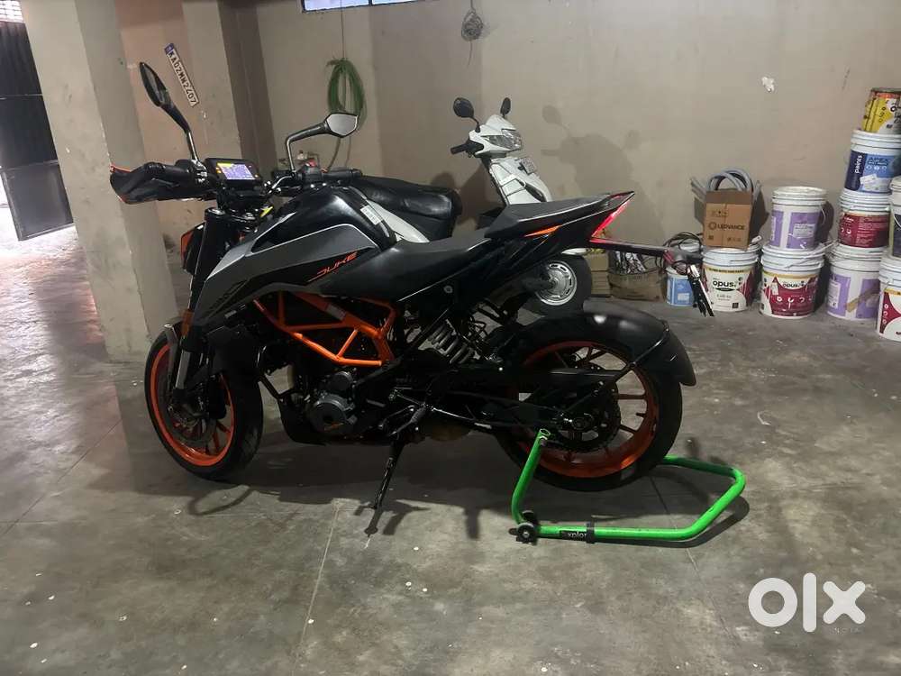 ktm duke 390