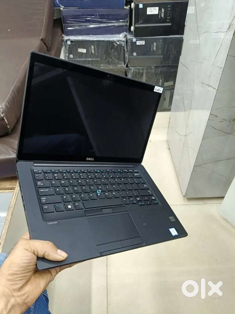 Dell cor i7 , ram 8 SSD 256 new candision laptop