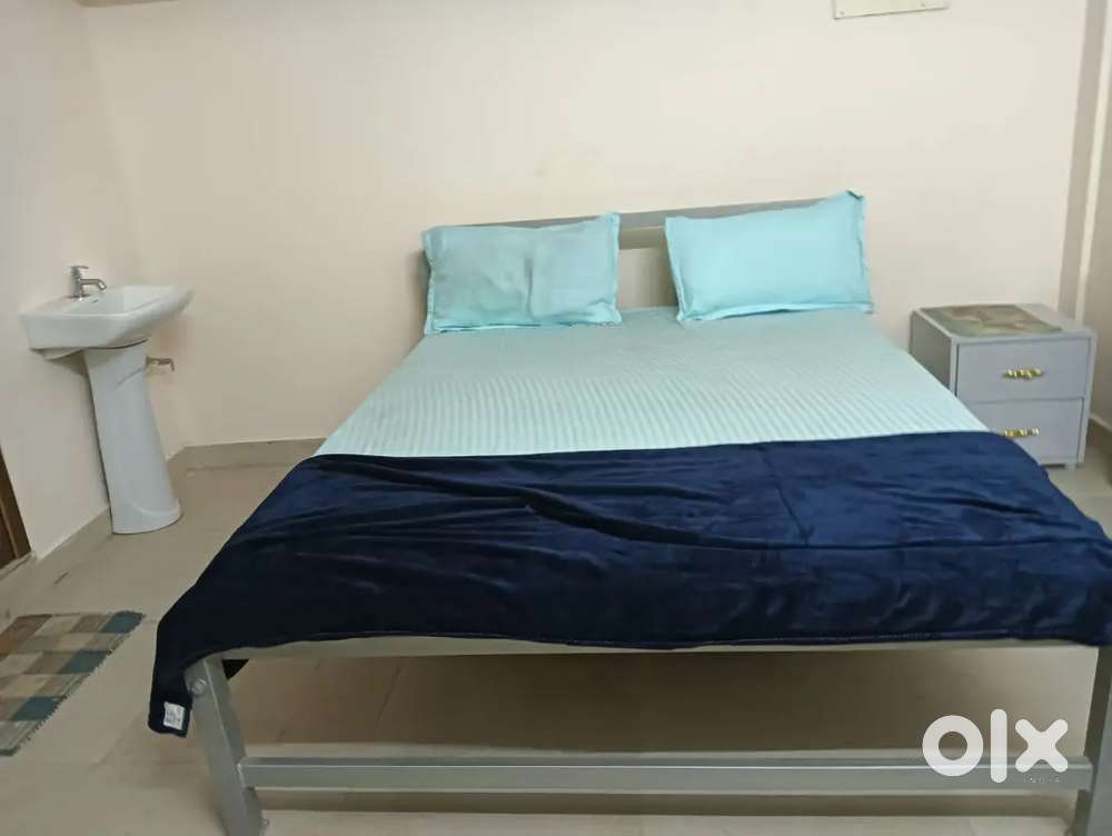 2bhk sharing with ladies Rv college 1km