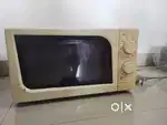 Microwave Oven in Good Working Condition