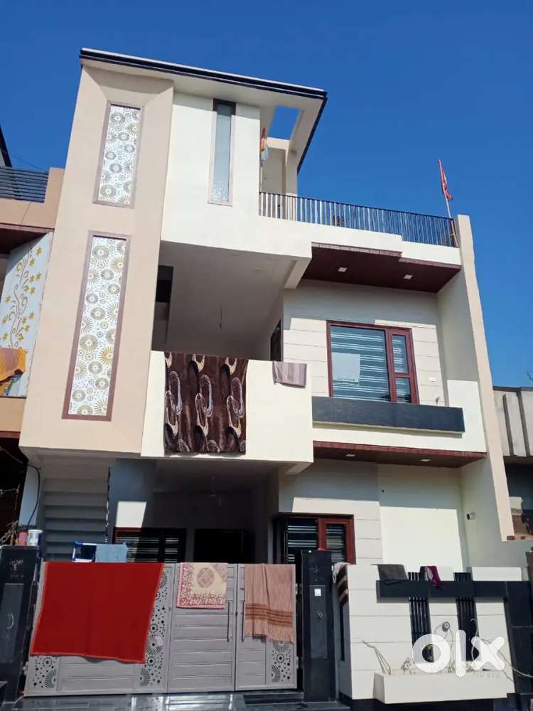 Ekam Avenue house