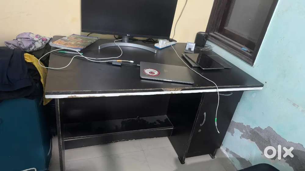 Black Study & Computer Table