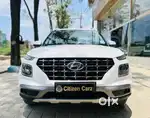 Hyundai Venue 1.0 SX Plus Turbo DCT Dual Tone, 2022, Petrol