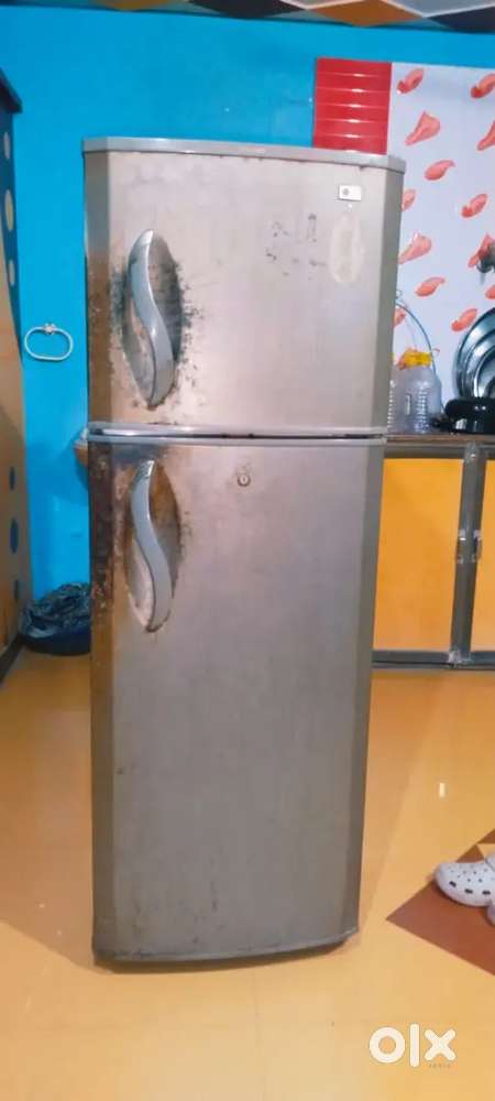LG refrigerator.