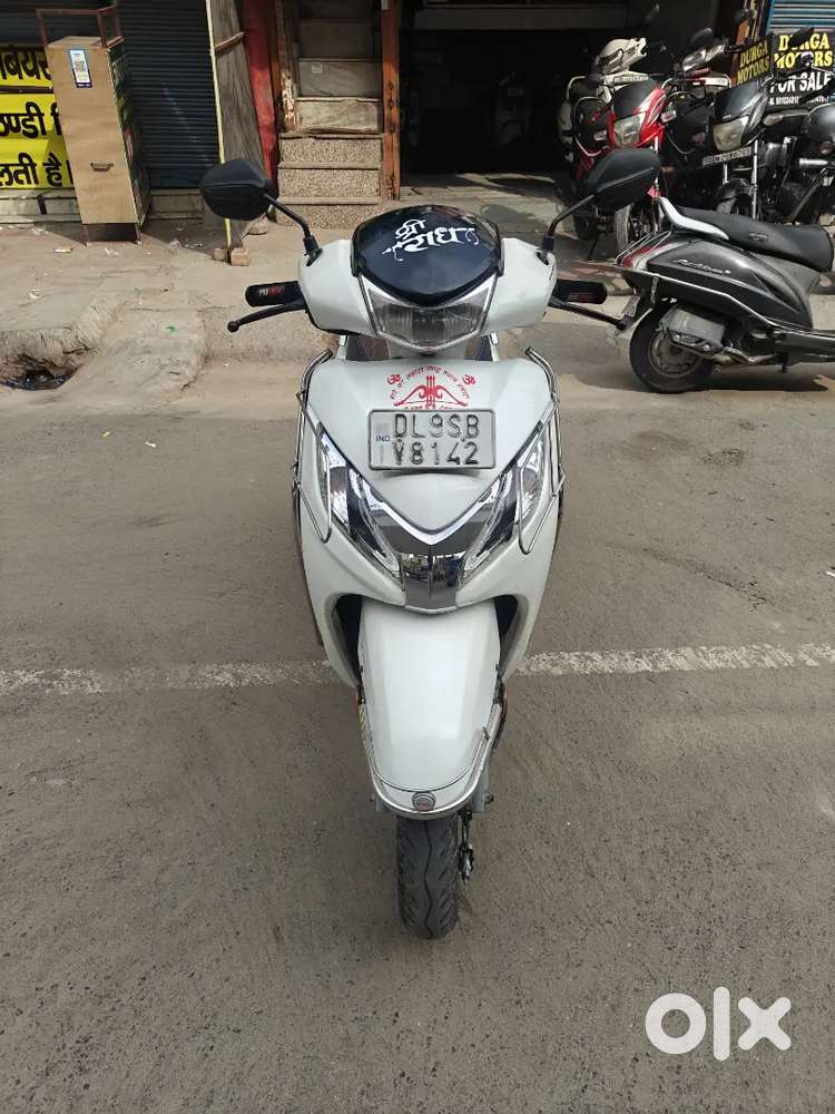 DURGA MOTORS SHOP UTTAM NAGAR NEAR METRO PILLAR NO 670
