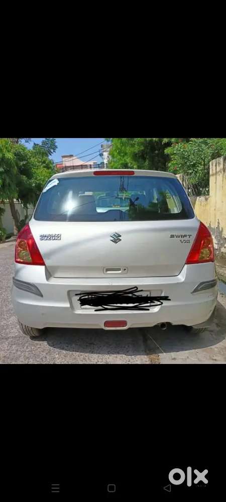 Maruti Suzuki Swift 2011 Petrol 110000 Km Driven