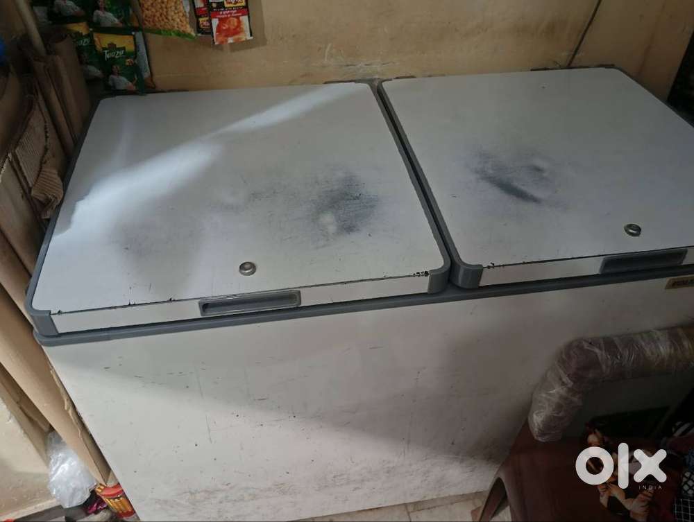 Deep freezer