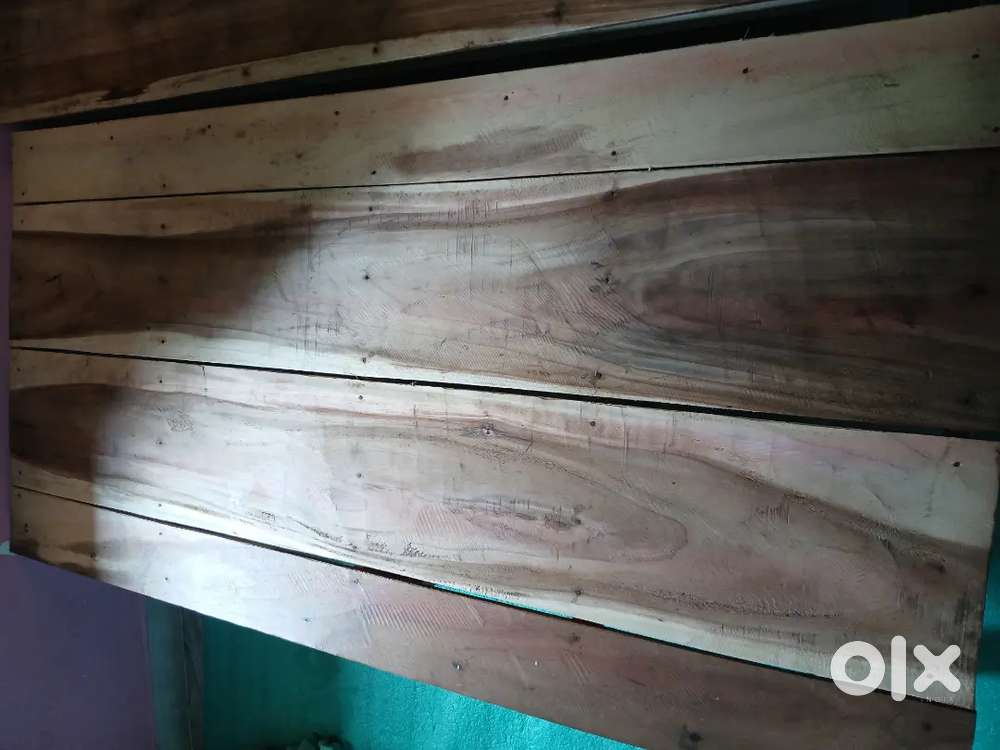 Chouki /Bed at Beleghata Joramandir kol 10