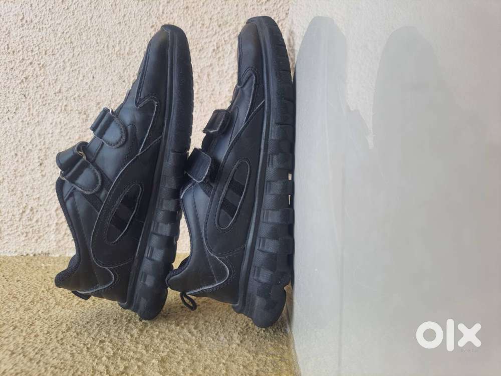 Liberty 4no. Black school shoes