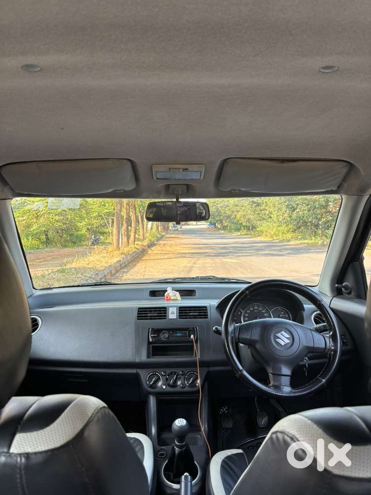 Maruti Suzuki Swift 2010 Petrol Good Condition fresh insurance