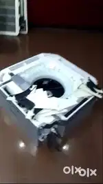 2022 MFG YEAR,VERY LESS USED,  DAIKIN CASSETTE AC AVAILABLE FOR SALE.