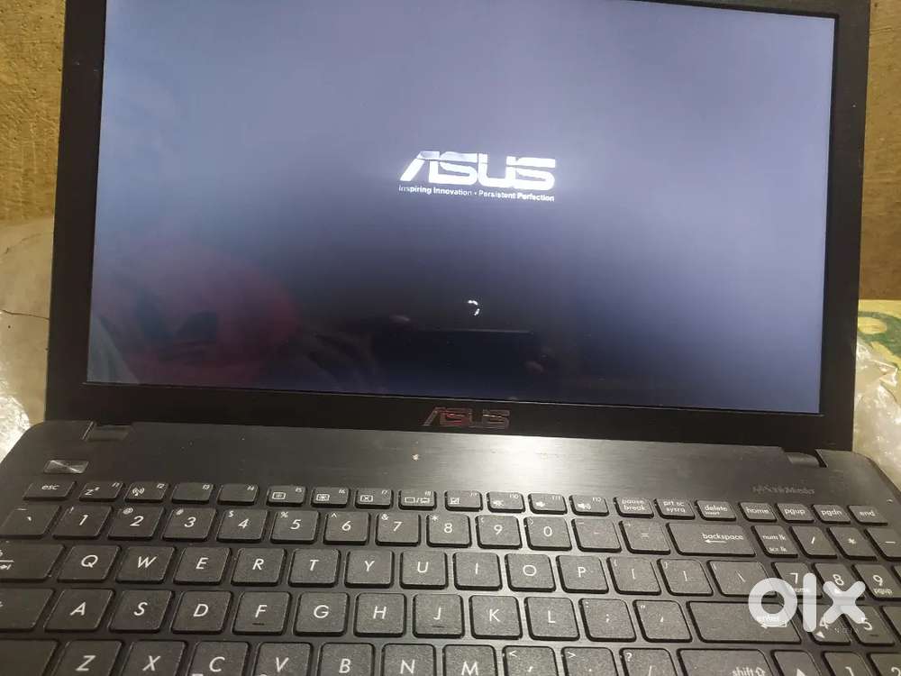 Asus sath mein charger milega