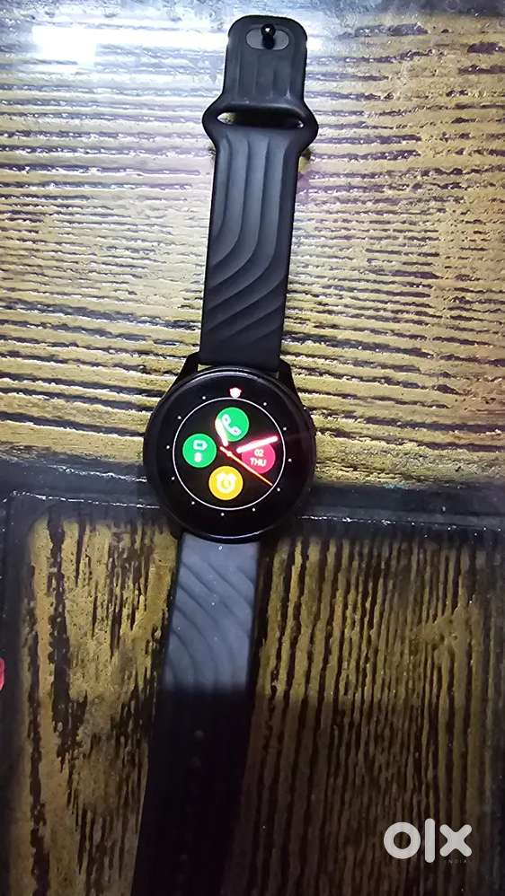 One Plus Watch...Like New Showroom Condition with Original Charger