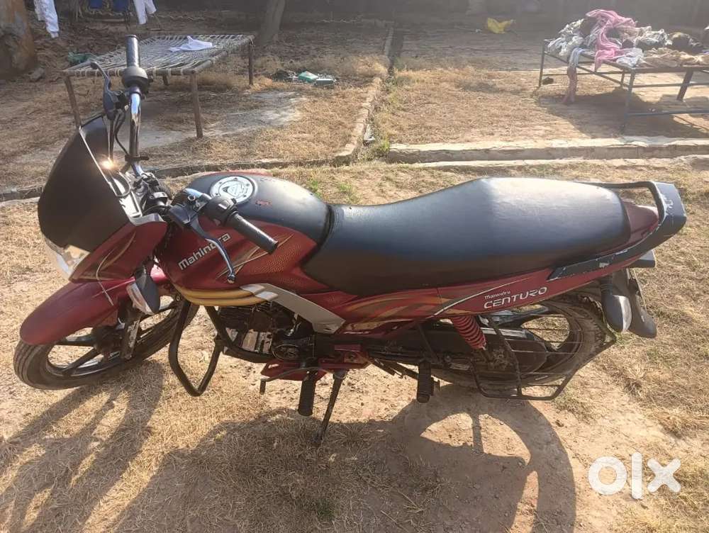 Mahindra centuro bike model 2014