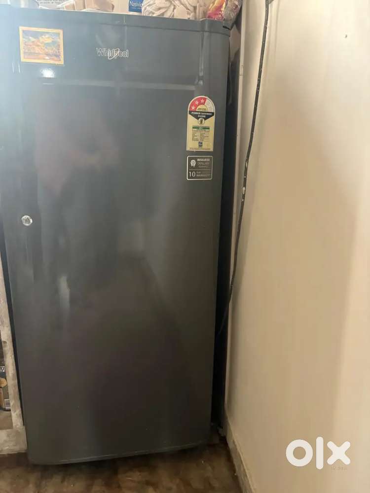 Single door fridge