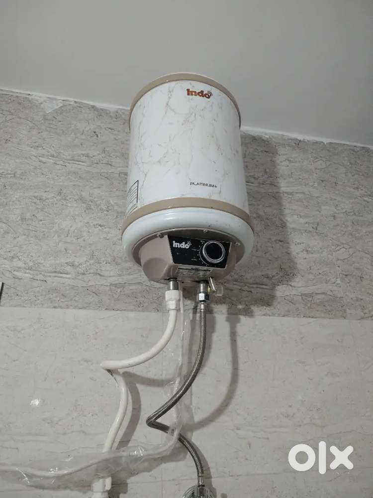 Indo 10 litres water geyser
