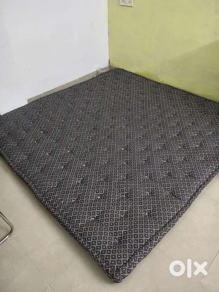 7बाय7 मैट्रेस सेल करना है