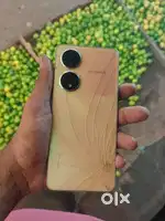 Vivo y100a back glass tuta hua hai samne me thoda tha glass bhi krack