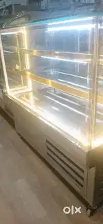 Display fridge counter
