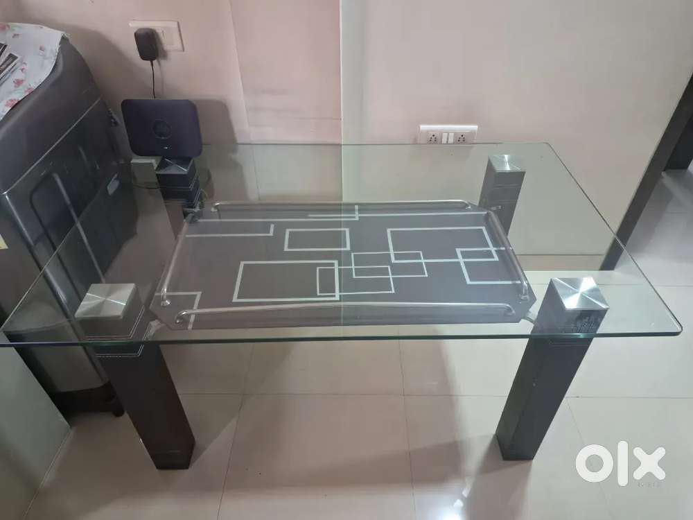 6 Seater Dining Table