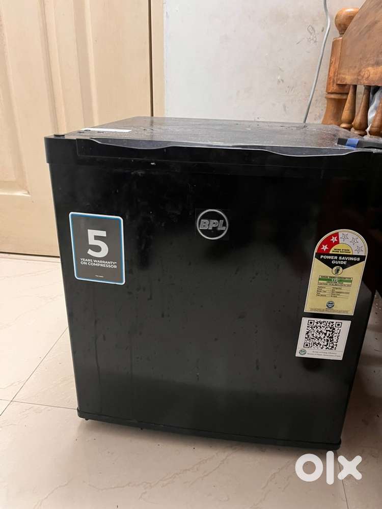 4 months old fridge on sale