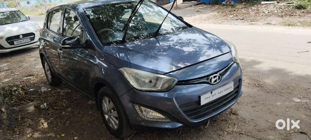 Hundai i20