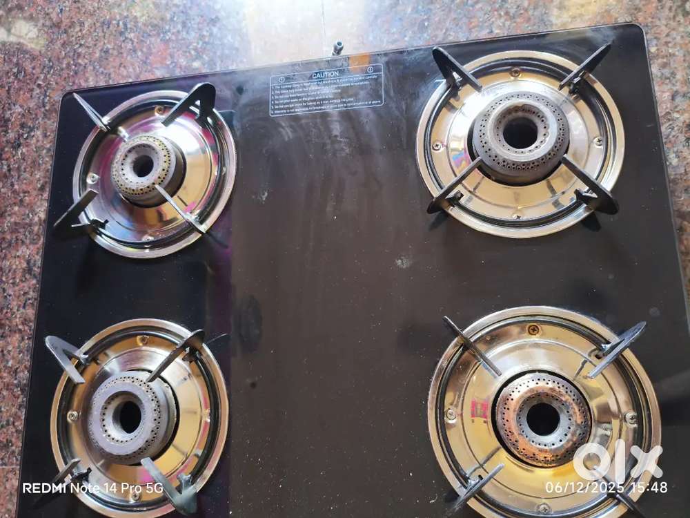 4 burners gas stove