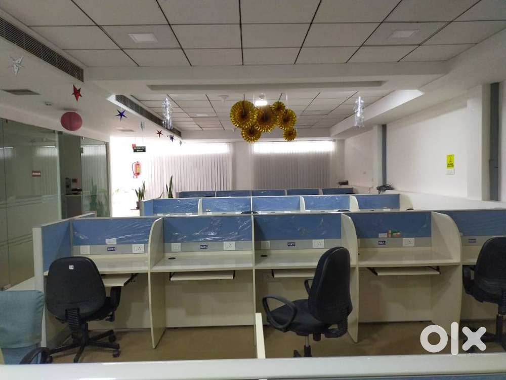 1300Sqft , 15 to 20 Work Station in Anna Statue