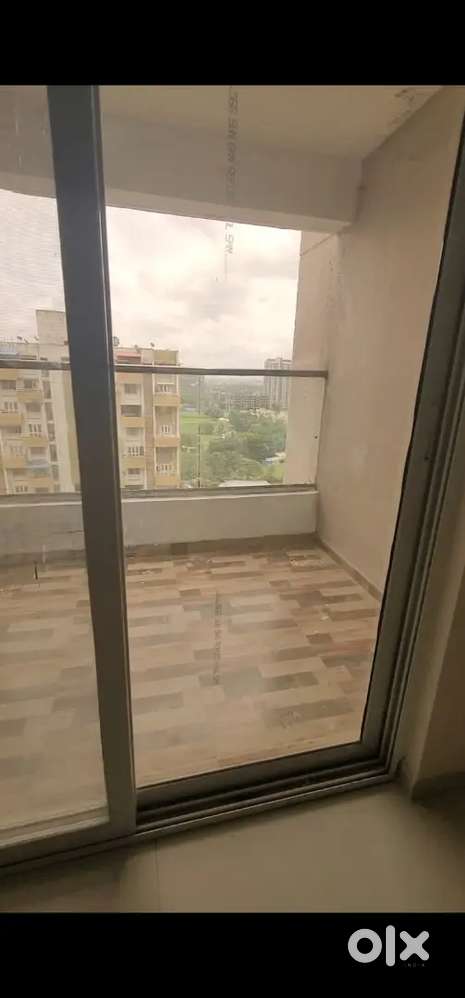 2 bhk semi furnished flat for rent