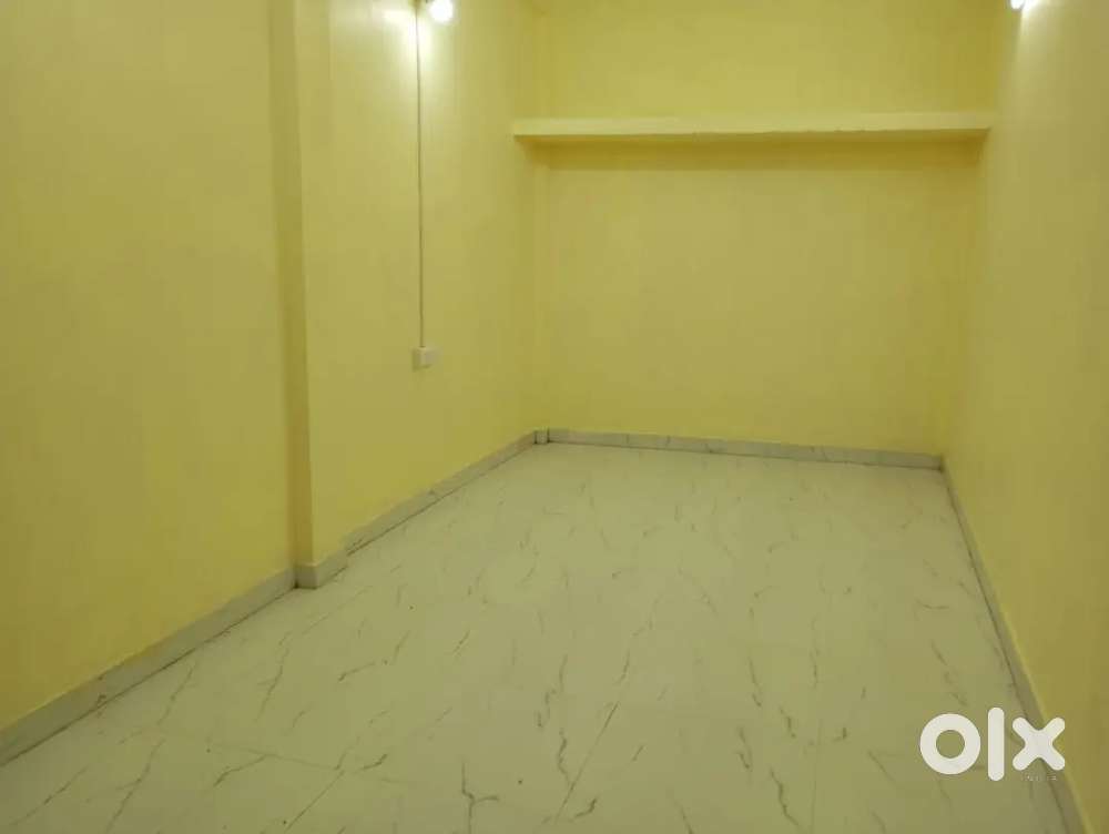 Office space for rent. Best for godwon purposes. Neatly painted