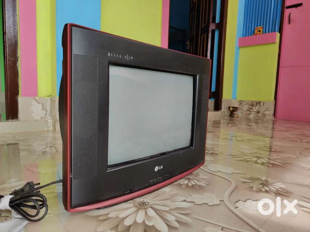 LG TV 14 INCH FRESH CONDITION NO REPAIR