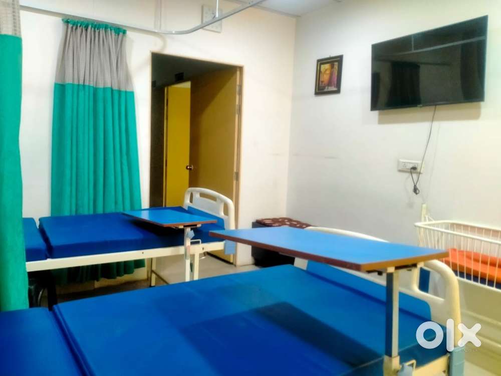 15 beded running Hospital for sale