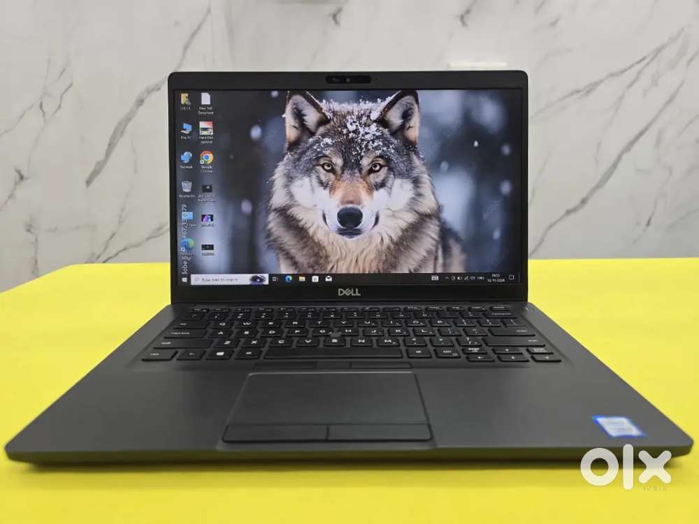 Dell Touch-Screen  Core i5 - 8th Gen / 8GB Ram / 256GB SSD / Win 11